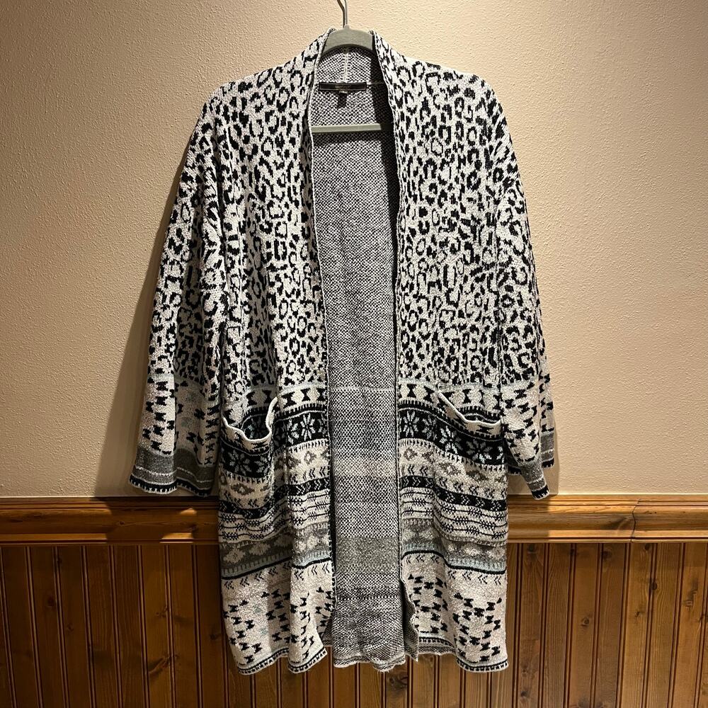 Max Studio Long Fair Isle Cardigan Sweater Sz L Leopard Print Sport Winter